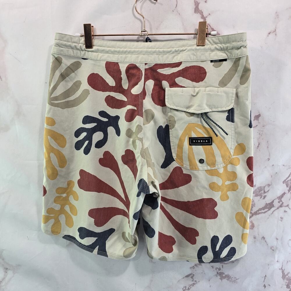 Vissla Swim Trunks Mens 32 Gray Yellow Coral Reef Swim Board Shorts Lace Up